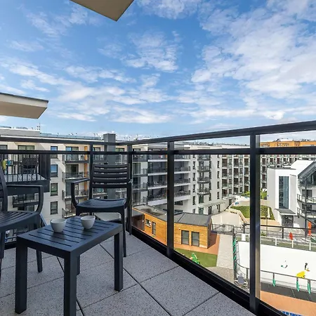 Stylish Bel Mare E529 In With Balcony & Parking & Close To The By Renters * Misdroy